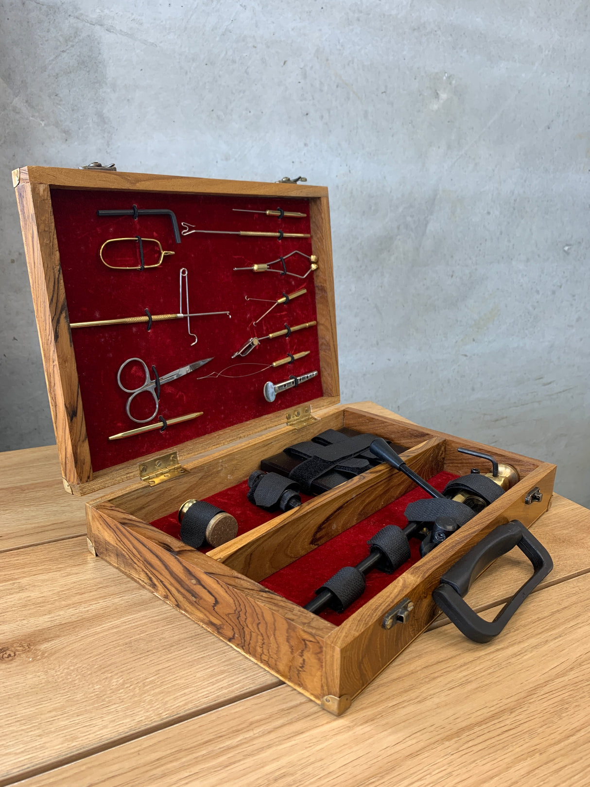 Fly Tying Deluxe Wooden Tool Kit